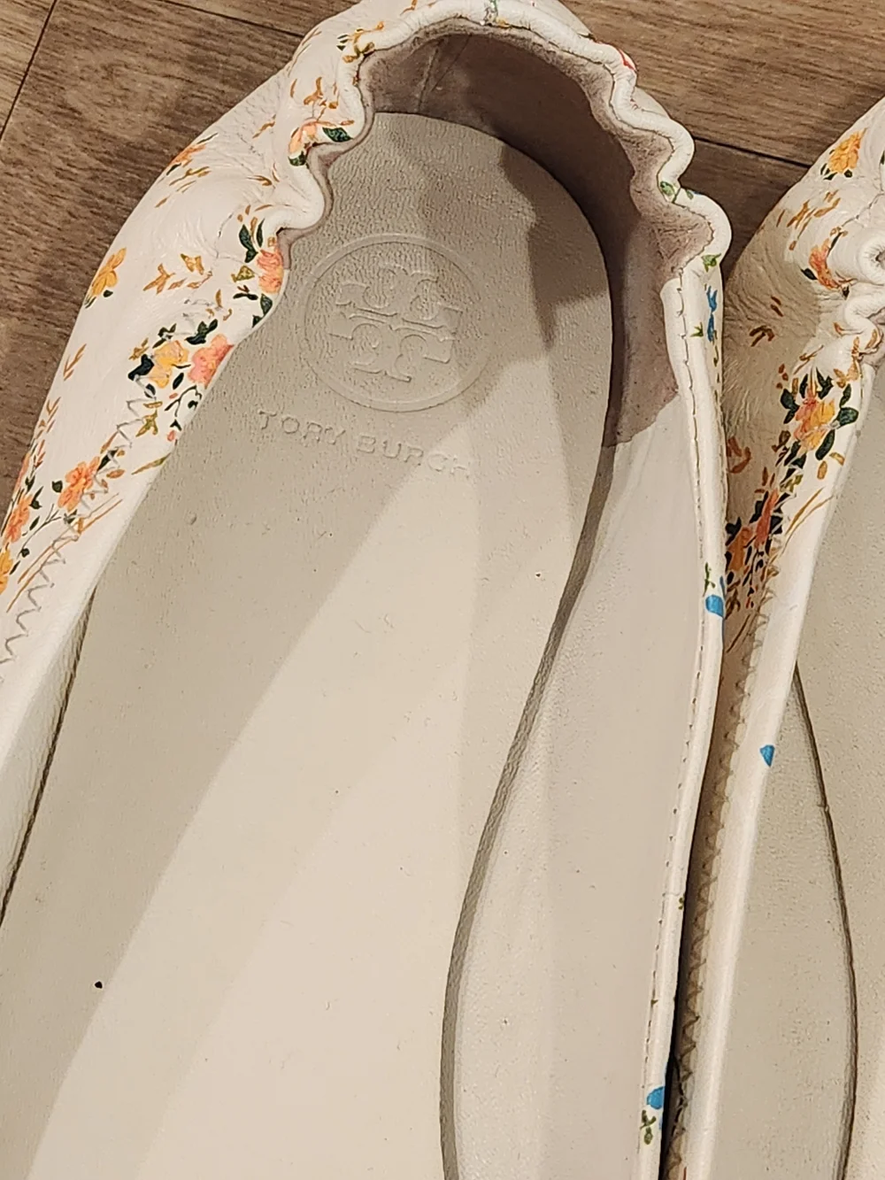 Tory Burch tory burch